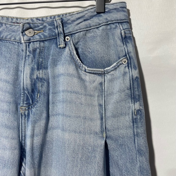 Lucky Brand Wide Leg Tencel Blend Soft Denim Pleated Palazzo Jeans Size 6 / 28 - Picture 8 of 16